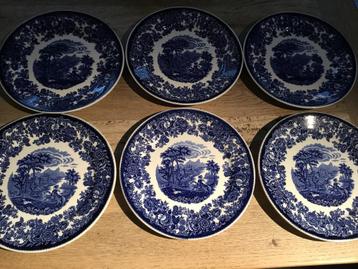 Dinerborden P Regout Amazone beschikbaar voor biedingen