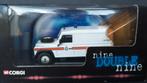 Land Rover Defender RAF police 1:43 Corgi Pol, Hobby en Vrije tijd, Modelauto's | 1:43, Verzenden, Nieuw, Auto, Corgi