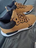 Te koop NIEUWE  Karl Kani, Ophalen, Nieuw, Bruin