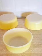 VINTAGE Arcopal schaal. Pastel geel, Verzenden