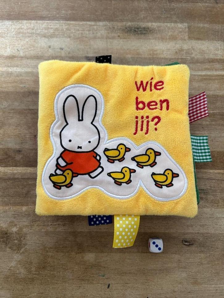 stoffen labelboekje Nijntje Wie ben jij?, Kinderen en Baby's, Speelgoed | Babyspeelgoed, Gebruikt, Overige typen, Ophalen of Verzenden