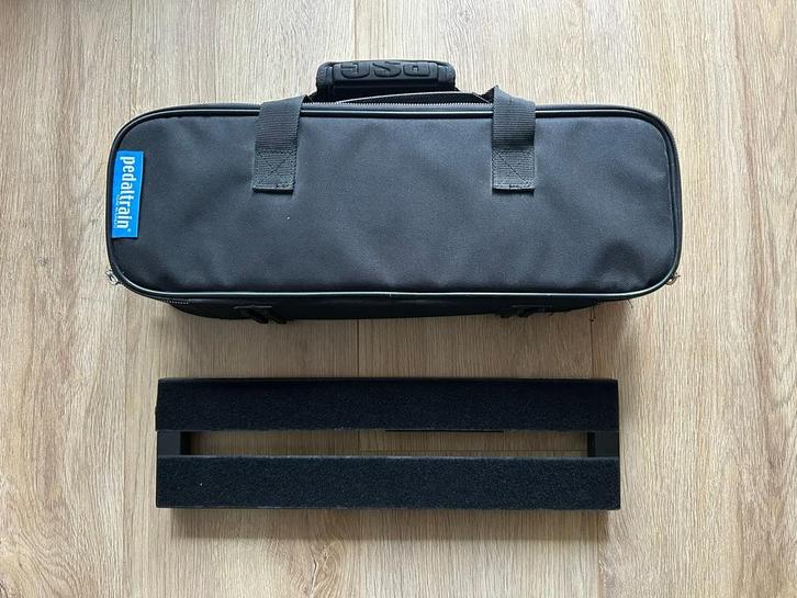 Pedaltrain Nano Plus +  pedalboard inclusief tas, Muziek en Instrumenten, Effecten, Overige typen, Ophalen of Verzenden