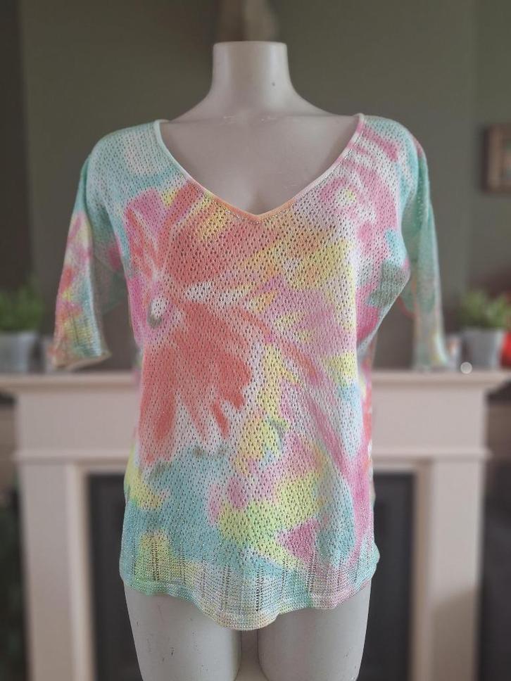 Caroline Biss kleurrijke trui opengewerkt 40 Gratis Verzende, Kleding | Dames, Truien en Vesten, Zo goed als nieuw, Maat 38/40 (M)