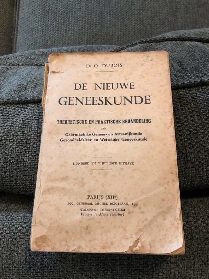 De Nieuwe Geneeskunde - Honderd en vijftigste uitgave, Antiek en Kunst, Antiek | Boeken en Bijbels, Ophalen of Verzenden