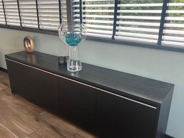 Modern zwart Dressoir met Veel Opbergruimte 246 cm beschikbaar voor biedingen
