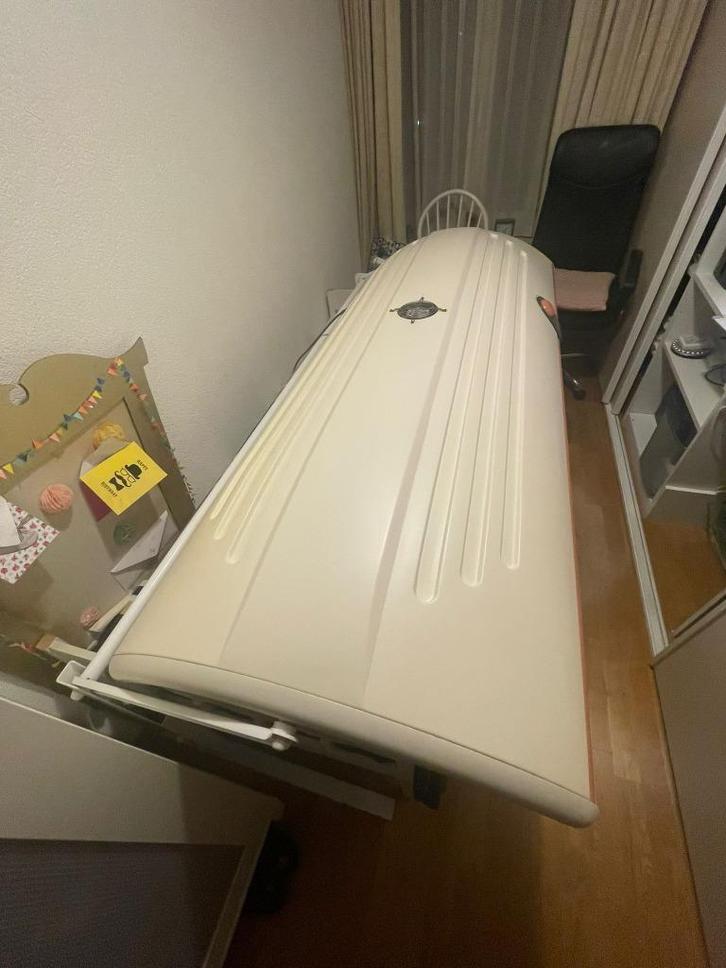 Alisun Expression GXL12 zonnehemel, Witgoed en Apparatuur, Zonnebanken en Gezichtsbruiners, Gebruikt, Zonnebank enkelzijdig, 10 tot 15 lampen