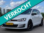 Volkswagen Golf 2.0 TSI GTI Performance I AUT I, Auto's, Volkswagen, 65 €/maand, Gebruikt, 4 cilinders, Alcantara