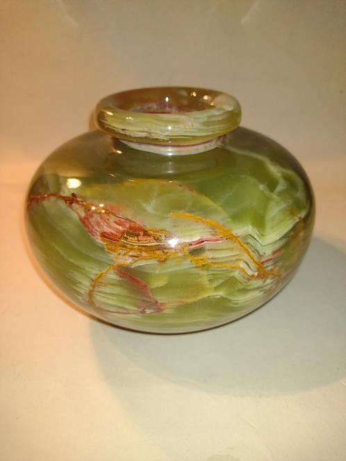 mosagaat vaas / transparant groene stenen vaas 2220 gram, Verzamelen, Mineralen en Fossielen, Mineraal, Ophalen