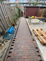 Pad voordeur ophogen of rolstoel gangbaar maken Hoofdrp,omg