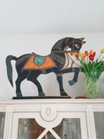 retro handgeschilderd blikken paard, Ophalen