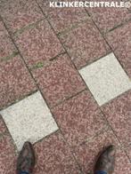 700m2 rood betontegels klinkers 30x30x8cm stoeptegels oprit, Bij dit gebruikte product  niet meer te achterhalen., Verzenden, Klinkers