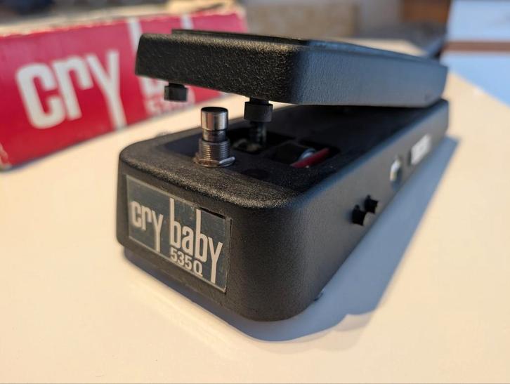 Dunlop Crybaby 535Q, Muziek en Instrumenten, Effecten, Zo goed als nieuw, Wah Wah, Ophalen of Verzenden