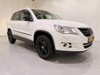 Volkswagen Tiguan 1.4 TSI Sport Style (bj 2011), Auto diversen, Schadeauto's, Volkswagen, Wit, Handgeschakeld, SUV of Terreinwagen