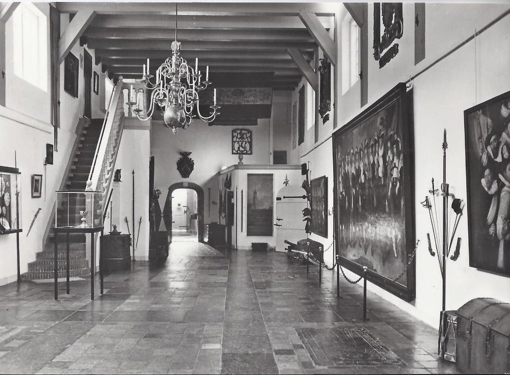 X93 Oude Ansichtkaart Het Ruim Stedelijk Museum Gouda, Verzamelen, Ophalen of Verzenden, Voor 1920, Ongelopen, Zuid-Holland