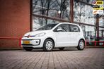 Volkswagen UP! 1.0 | Navigatie | Parkeerhulp | Cruise contro, Te koop, Geïmporteerd, 60 pk, Benzine