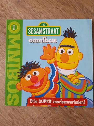 SESAMSTRAAT Omnibus 1 Drie voorlees verhalen beschikbaar voor biedingen