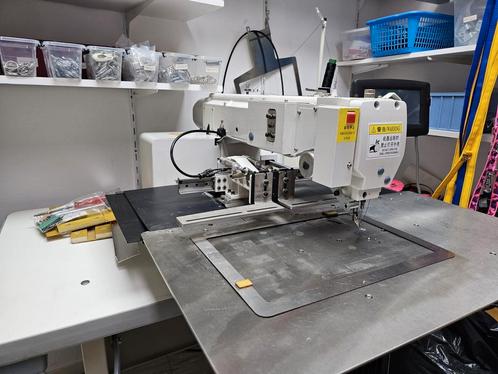 Industrie naaimachine, volautomatisch, computergestuurd, Hobby en Vrije tijd, Naaimachines en Toebehoren, Nieuw, Naaimachine, Overige merken
