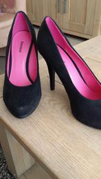 Elegante zwarte dames pumps - mt. 39, Pumps, Zwart, Ophalen of Verzenden, Zo goed als nieuw