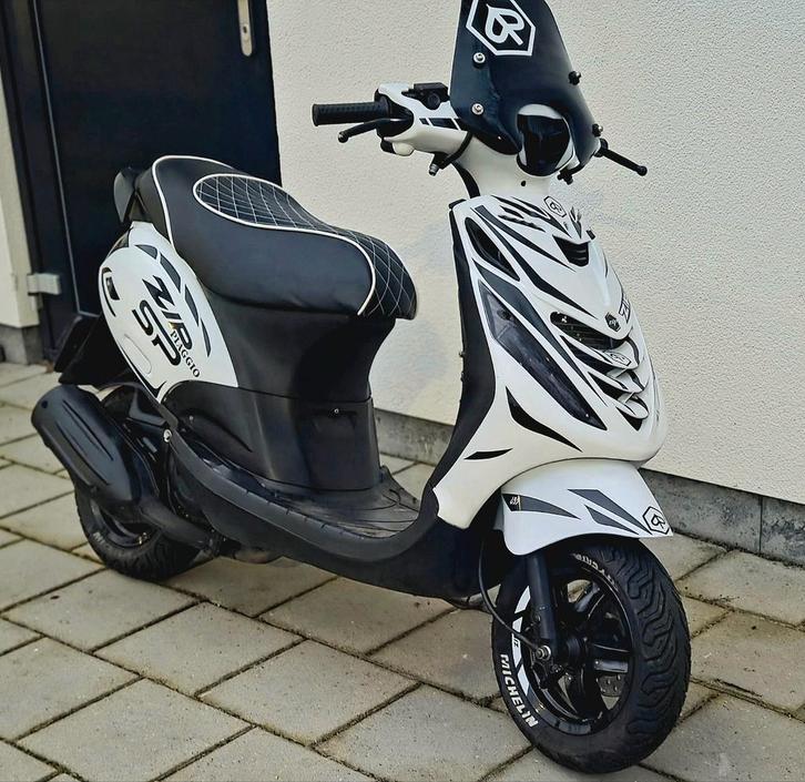 PIAGGIO ZIP 150CC LC KANON!!!, Fietsen en Brommers, Scooters | Piaggio, Gebruikt, Zip, Tweetakt, Ophalen