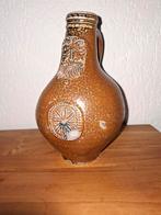 Oude Baardman kruik, Huis en Inrichting, Woonaccessoires | Vazen, Ophalen, Gebruikt, Overige kleuren, Aardewerk of Porselein