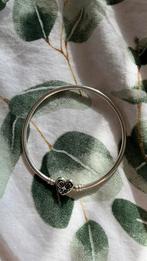 Zilvere PANDORA armband met vlinder sluiting, Sieraden, Tassen en Uiterlijk, Armbanden, Ophalen of Verzenden, Zo goed als nieuw
