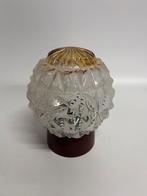Vintage plafondlamp helder wit goud glas mid century, Huis en Inrichting, Lampen | Plafondlampen, Ophalen of Verzenden, Zo goed als nieuw