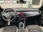 Alfa Romeo Giulietta 1.4 T Distinctive Airco | Clima | Cruis, Te koop, Geïmporteerd, 5 stoelen, Benzine
