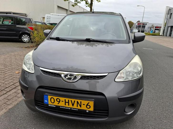 Hyundai I10 1.25i Dynamic 5 DEURS/ELEKTRISCHE RAMEN!, Auto's, Hyundai, Bedrijf, Te koop, i10, ABS, Airbags, Centrale vergrendeling