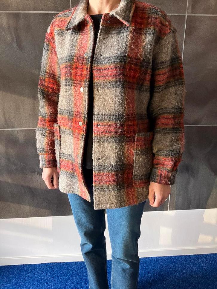American Vintage geruite wollen jas, maat M/L, Kleding | Dames, Jassen | Winter, Gedragen, Ophalen of Verzenden