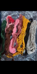 Heel veel borduurgaren Overgehouden  diverse borduurwerken, Ophalen of Verzenden, Zo goed als nieuw, Borduurgaren of Zijde