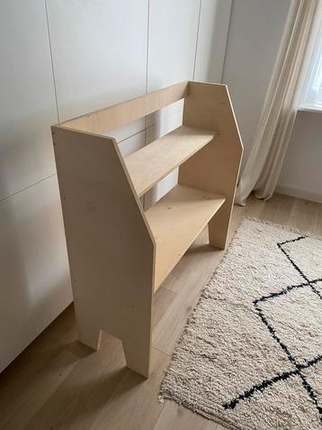 Playstand Berken Multiplex beschikbaar voor biedingen