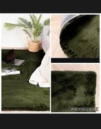 Zacht hoogpolig vloerkleed mos/ olijfgroen, Huis en Inrichting, Stoffering | Tapijten en Kleden, Ophalen, 100 tot 150 cm, 200 cm of meer