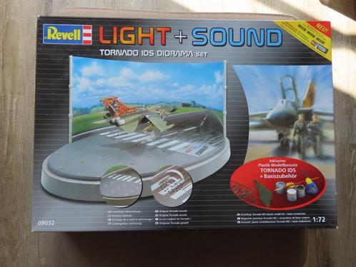 Tornado IDS + Diorama set Revell 1/72, Hobby en Vrije tijd, Modelbouw | Vliegtuigen en Helikopters, Nieuw, Vliegtuig, 1:72 tot 1:144