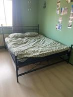 Bed 160cm IKEA Sagstua + matras (optioneel), 160 cm, Metaal, Zo goed als nieuw, Zwart