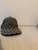Gucci pet, Kleding | Heren, Hoeden en Petten, Ophalen of Verzenden, Gucci, Pet, 57 cm (M, 7⅛ inch) of minder
