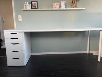 IKEA Bureau 2 meter met ladeblok beschikbaar voor biedingen