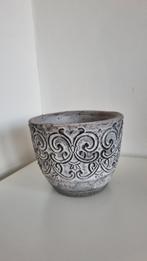 Stenen pot, Tuin en Terras, Bloempotten, Steen, Rond, Ophalen of Verzenden, Minder dan 40 cm