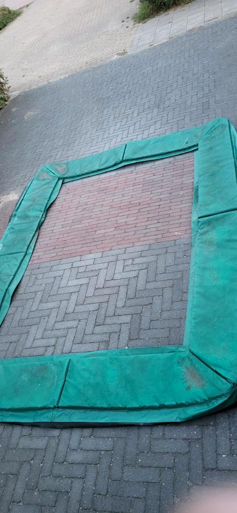 Etan trampoline rand 134 x 200 cm, Kinderen en Baby's, Speelgoed | Buiten | Trampolines, Gebruikt, Ophalen of Verzenden