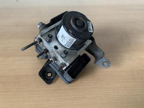 ABS pomp suzuki swift 63J2 bouwjaar 2005 tot 2010 63J2JP2WD, Auto-onderdelen, Remmen en Aandrijving, Suzuki, Gebruikt, Ophalen of Verzenden