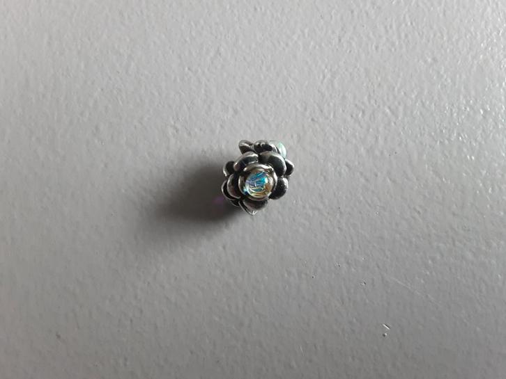 Zilveren trollbeads 3 bloemen discroid glas, Sieraden, Tassen en Uiterlijk, Bedels, Zo goed als nieuw, Trollbeads, Zilver, Ophalen of Verzenden