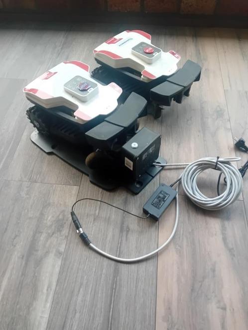 2 x Ambrogio robotmaaier ZR, Tuin en Terras, Robotmaaiers, Zo goed als nieuw, 20 tot 25 cm, Bestuurbaar via app, Ophalen