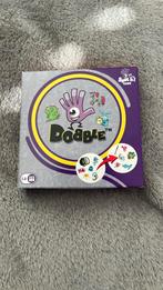 Dobble spel, Hobby en Vrije tijd, Gezelschapsspellen | Kaartspellen, Ophalen of Verzenden, Zo goed als nieuw