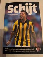 Schijt - Marcel van Roosmalen - Vitesse Boek, Ophalen of Verzenden, Zo goed als nieuw, Overige sporten