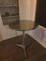 Metalen Bistrotafel, Ophalen