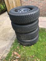 De Winter Komt!  Set WINTERBANDEN   Pirelli 215/70/R16, Auto-onderdelen, Ophalen, 16 inch, Banden en Velgen, Winterbanden