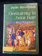 Jude Deveraux, Onstuimig is haar hart, Ophalen of Verzenden, Gelezen