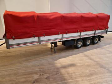 Wedico huif trailer.  3 asser. Met Verlichting. 1/16