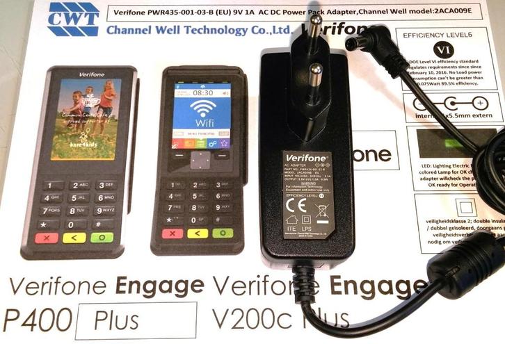 Verifone pwr435-001-03-B 9V 1A CWT 2ACA009E EU Adapter P400+, Computers en Software, Pc- en Netwerkkabels, Zo goed als nieuw, Ophalen of Verzenden