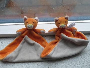 	 2 x Knuffeldoek poes of poesje Cat Cally van Happy Horse beschikbaar voor biedingen