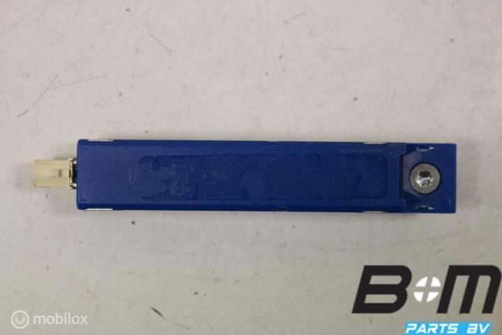 Antenneversterker Audi A4 8W Avant, Auto diversen, Autoradio's, Gebruikt